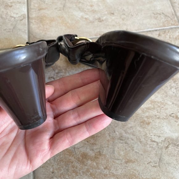 Brown sandal slides with gold tone detail. - Picture 3 of 4